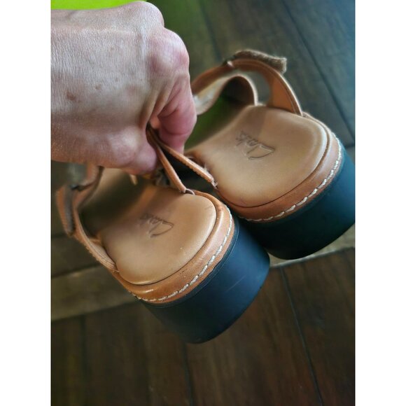 Clarks Tan Leather Sandals 9M - Picture 3 of 6